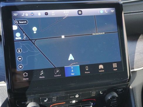 Used 2023 Jeep Grand Cherokee L Limited image 39