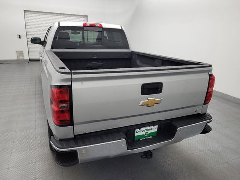 Used 2017 Chevrolet Silverado 1500 LT w/ LT Fleet Plus Package AWD/4WD image 6