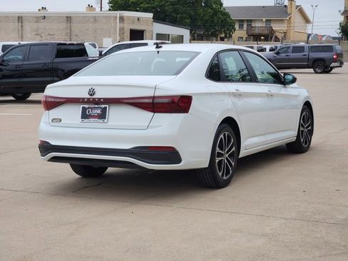 Used 2025 Volkswagen Jetta Sport FWD image 14