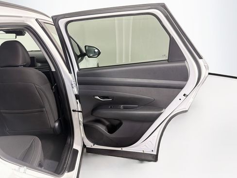 Used 2026 Hyundai Tucson SEL Plus FWD image 32