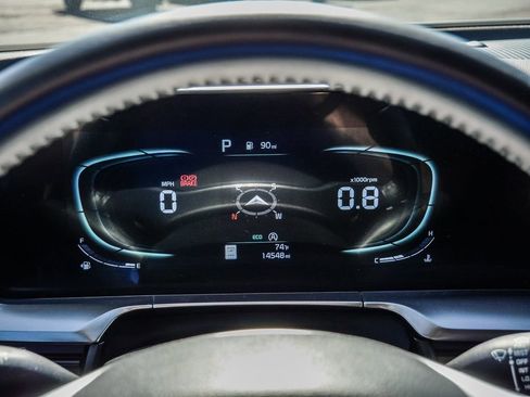 Used 2025 Kia Telluride S image 36