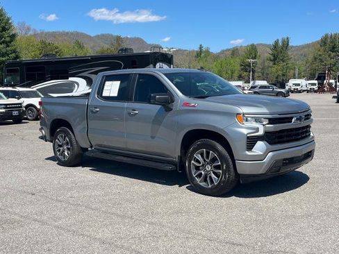 Used 2023 Chevrolet Silverado 1500 RST AWD/4WD image 1