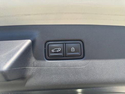 Used 2024 Hyundai Santa Fe SEL image 10