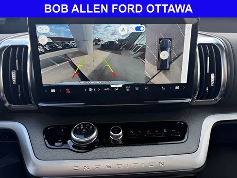 Used 2026 Ford Expedition Tremor AWD/4WD image 12