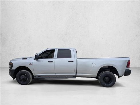 New 2026 RAM 3500 Tradesman AWD/4WD image 5