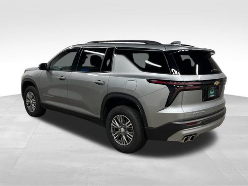 Certified 2024 Chevrolet Traverse LT w/ Trailering Package AWD/4WD image 7