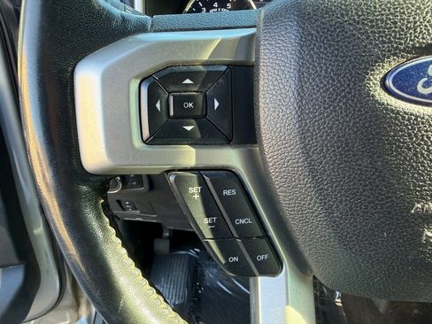 Used 2020 Ford F250 Lariat w/ Lariat Value Package image 17