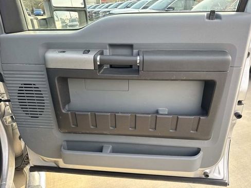 Used 2016 Ford F250 XLT image 17