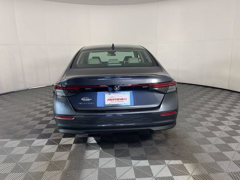 Certified 2025 Honda Accord SE image 10