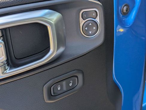 New 2026 Jeep Gladiator Sport image 10