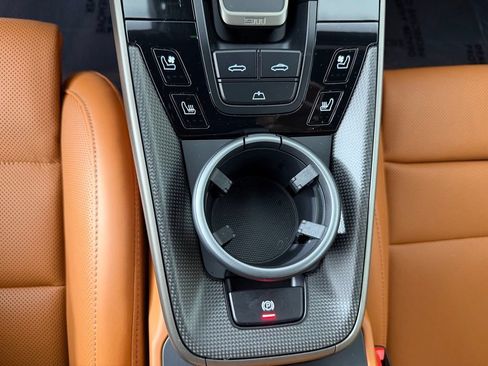 Certified 2026 Porsche 911 Turbo S AWD/4WD image 33