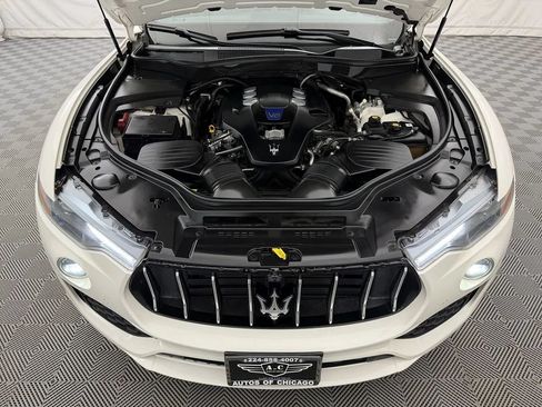 Used 2020 Maserati Levante S AWD/4WD image 29