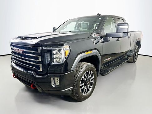 Used 2022 GMC Sierra 2500 AT4 w/ Gooseneck/5TH Wheel Package AWD/4WD image 3