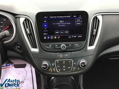 Used 2024 Chevrolet Malibu LT image 36