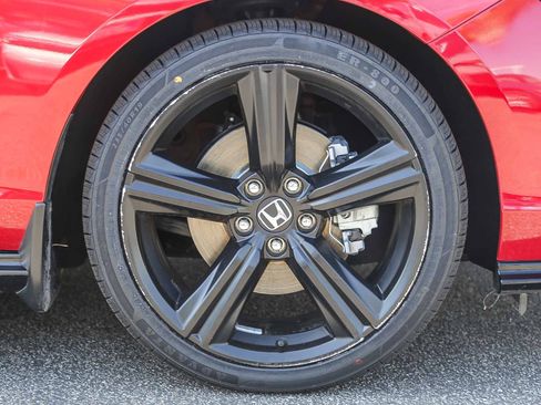 Used 2023 Honda Accord Sport image 12