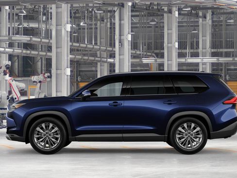 New 2026 Toyota Grand Highlander Platinum image 4