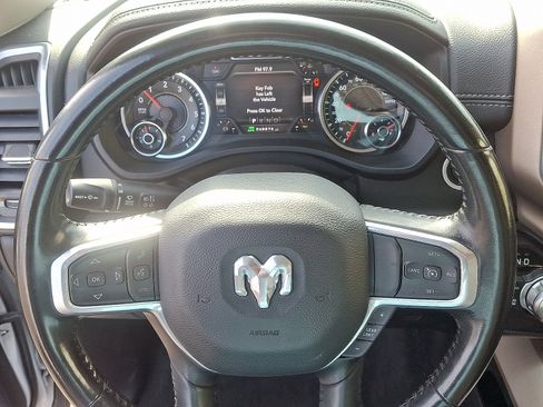 Used 2022 RAM 1500 Laramie image 18