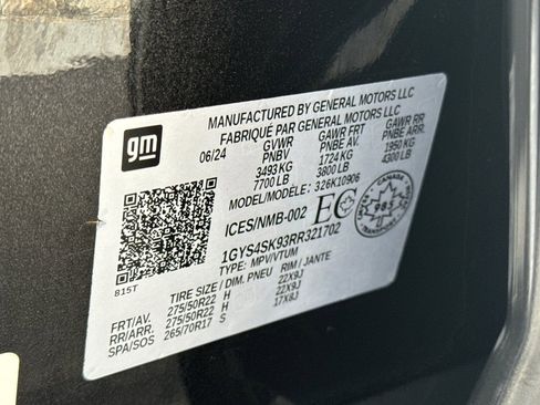 Used 2024 Cadillac Escalade ESV V AWD/4WD image 38