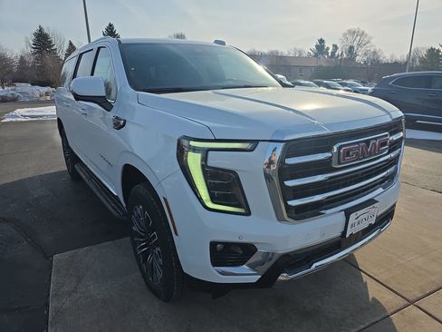 New 2026 GMC Yukon XL Elevation w/ LPO, Floor Liner Package image 28