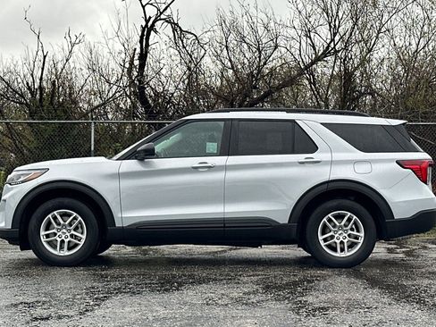 New 2026 Ford Explorer Active image 6