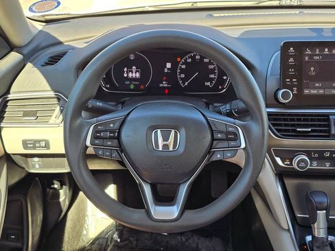 Used 2021 Honda Accord LX image 6