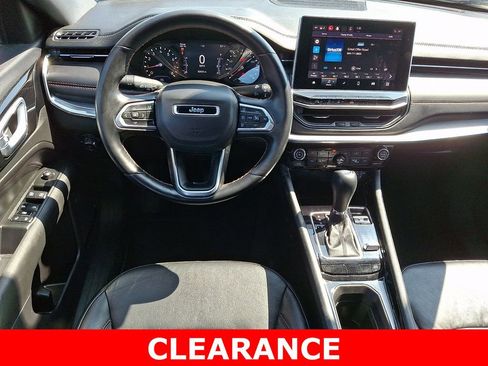 Used 2022 Jeep Compass Limited AWD/4WD image 11