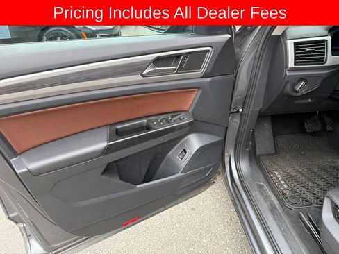 Used 2021 Volkswagen Atlas SEL AWD/4WD image 9