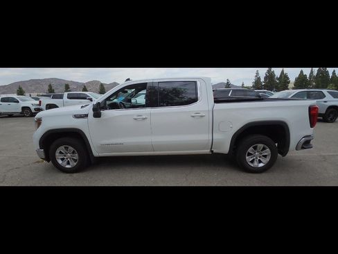 Used 2020 GMC Sierra 1500 SLE w/ SLE Value Package RWD image 9