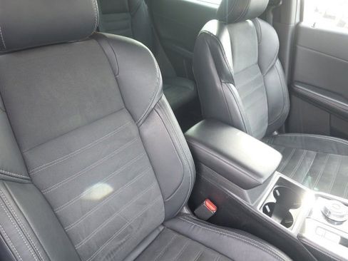 Used 2022 Mitsubishi Outlander SE image 17