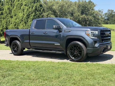 Used 2021 GMC Sierra 1500 Elevation w/ X31 Off-Road Package AWD/4WD image 2