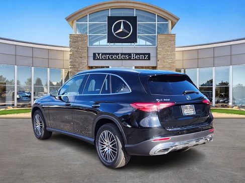 Used 2026 Mercedes-Benz GLC 300 4MATIC image 3