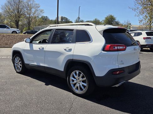 Used 2015 Jeep Cherokee Limited image 7
