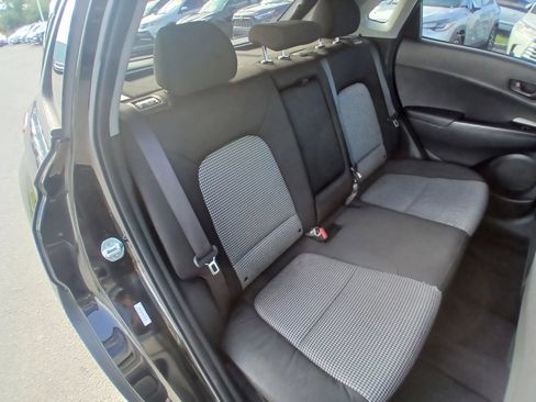 Used 2021 Hyundai Kona SEL FWD image 16