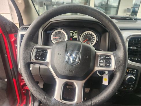 Used 2024 RAM 1500 Classic SLT image 16