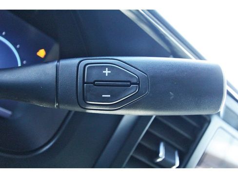 Used 2023 Ford F250 Lariat w/ Sport Appearance Package image 17