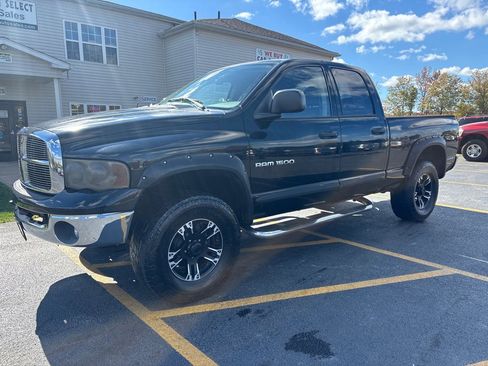 Used 2004 Dodge Ram 1500 Truck SLT w/ Off-Road Group image 2