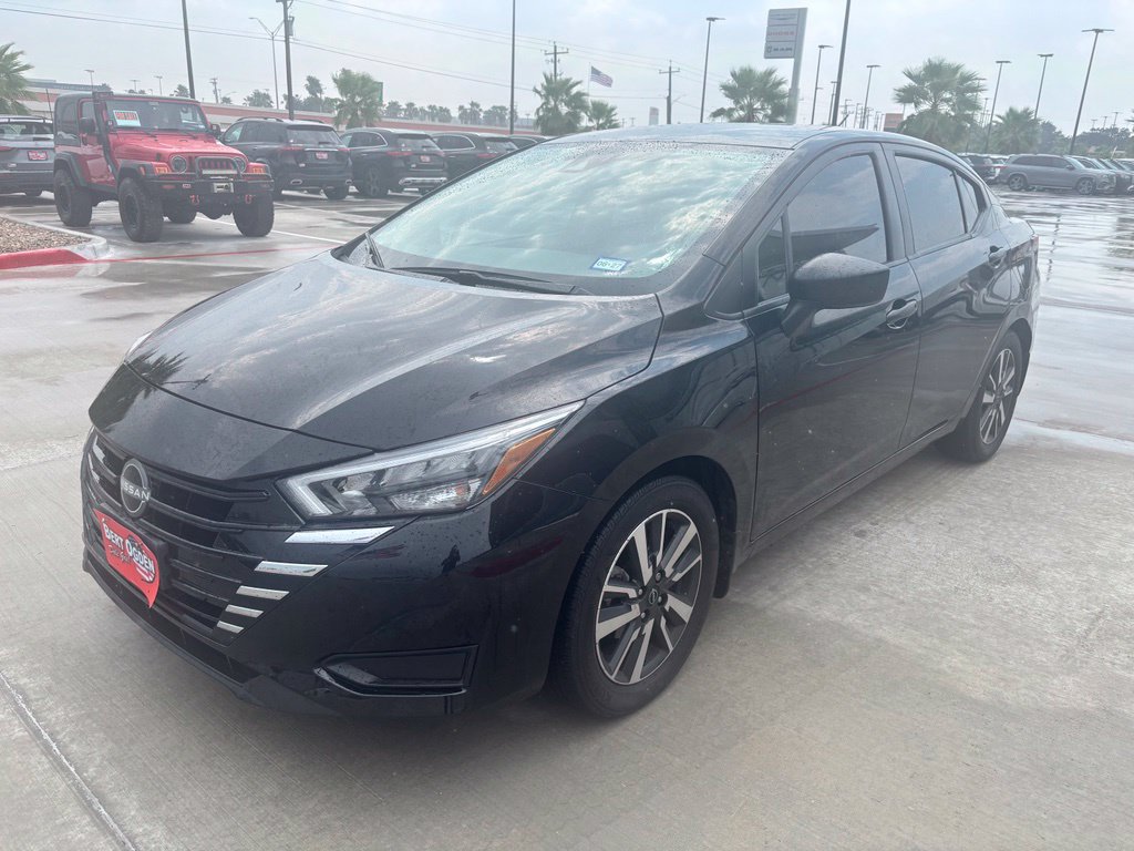 Used 2025 Nissan Versa S w/ S Plus Package FWD image 3