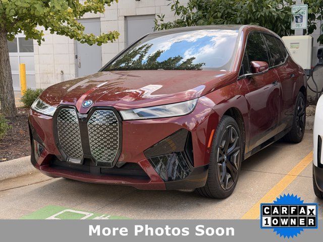 Used 2024 BMW iX xDrive50 w/ Premium Package AWD/4WD image 1