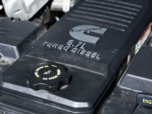 Used 2012 RAM 2500 SLT image 12