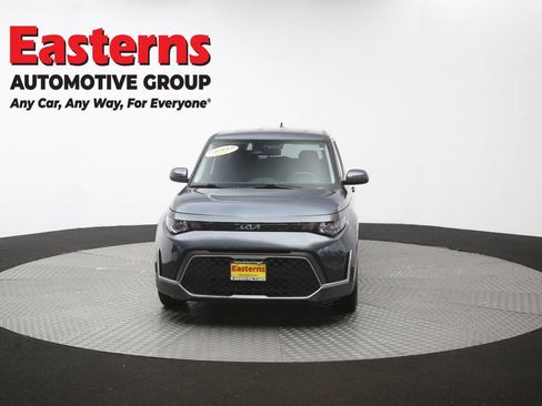 Used 2023 Kia Soul LX w/ LX Technology Package FWD image 51