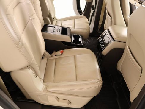 Used 2021 Lincoln Aviator Reserve w/ Equipment Group 202A image 16