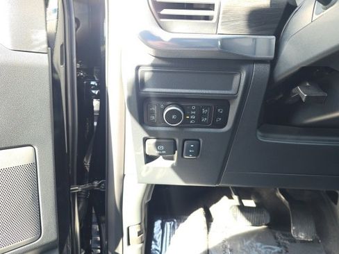 New 2025 Ford F150 Lariat w/ Equipment Group 501A Mid image 11