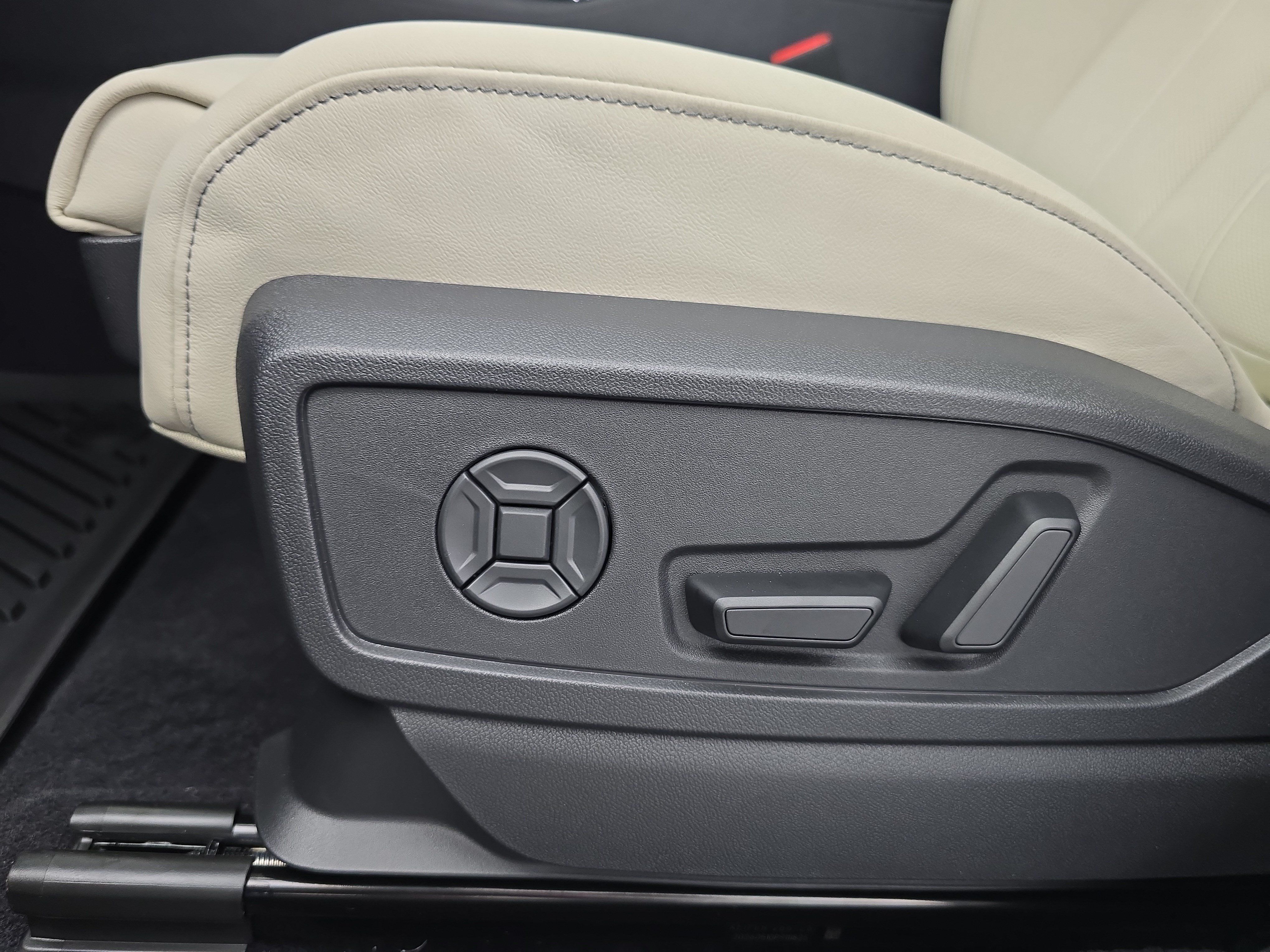 New 2026 Audi Q5 Prestige AWD/4WD image 28