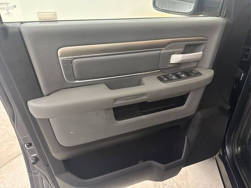 Used 2016 RAM 1500 Big Horn RWD image 34