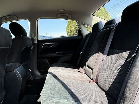 Used 2015 Nissan Altima 2.5 S w/ Power Driver Seat Package image 10
