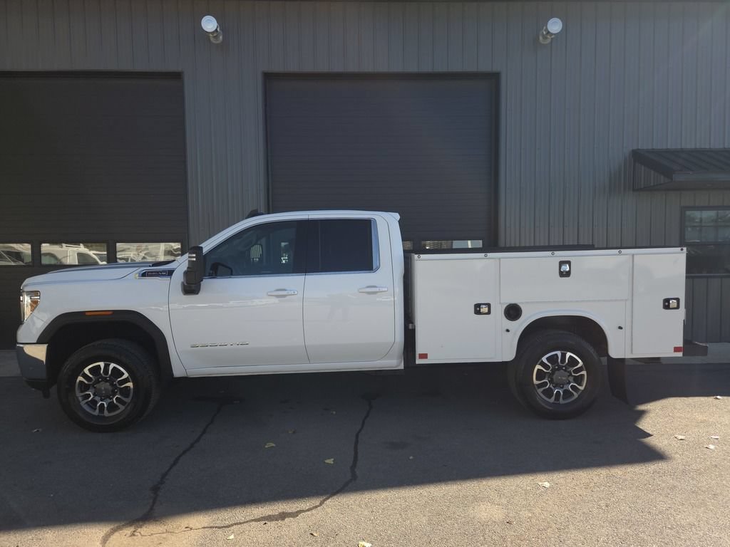 Used 2022 GMC Sierra 3500 SLE w/ SLE Convenience Package AWD/4WD image 1