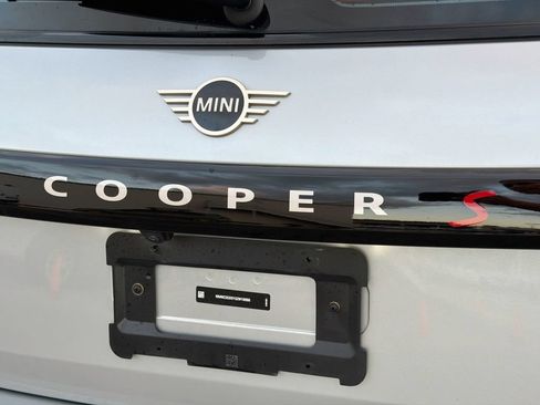 Used 2025 MINI Cooper S FWD image 11