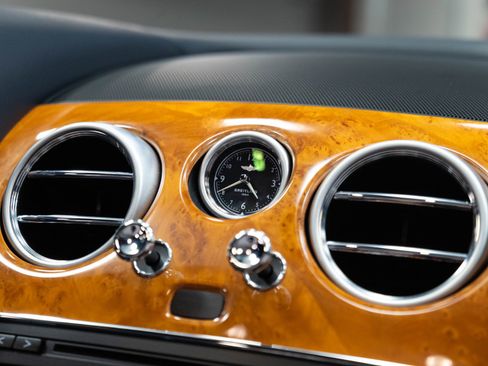 Used 2016 Bentley Continental GT AWD/4WD image 36