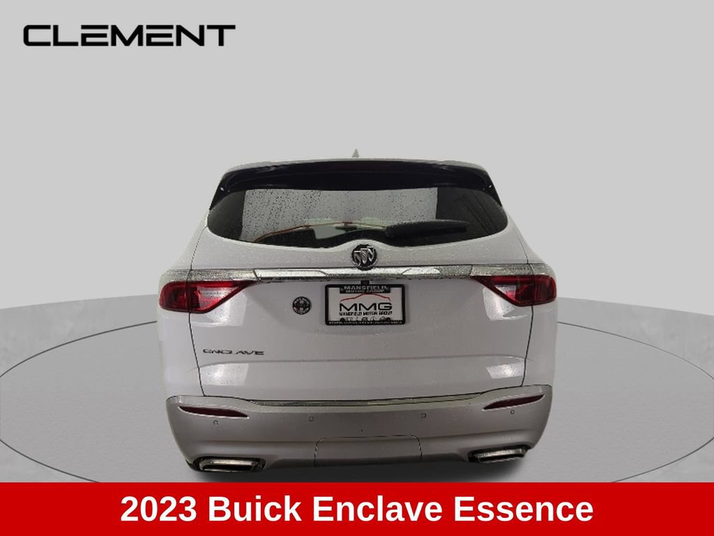 Used 2023 Buick Enclave Essence FWD image 4