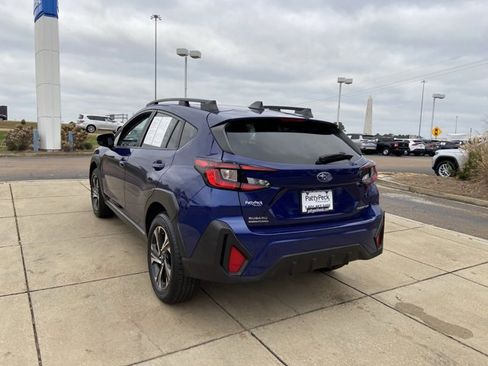 Used 2024 Subaru Crosstrek 2.0i Premium image 8